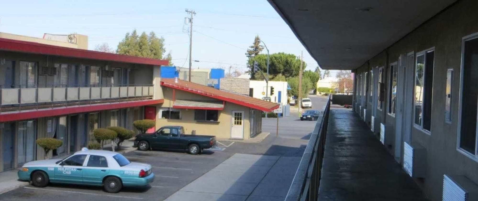 Capri Motel Redwood City Exterior photo